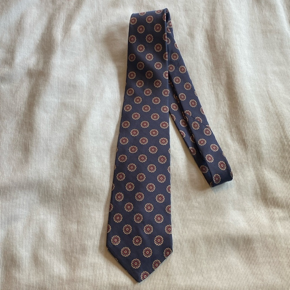 Vintage Harve Bernard silk tie